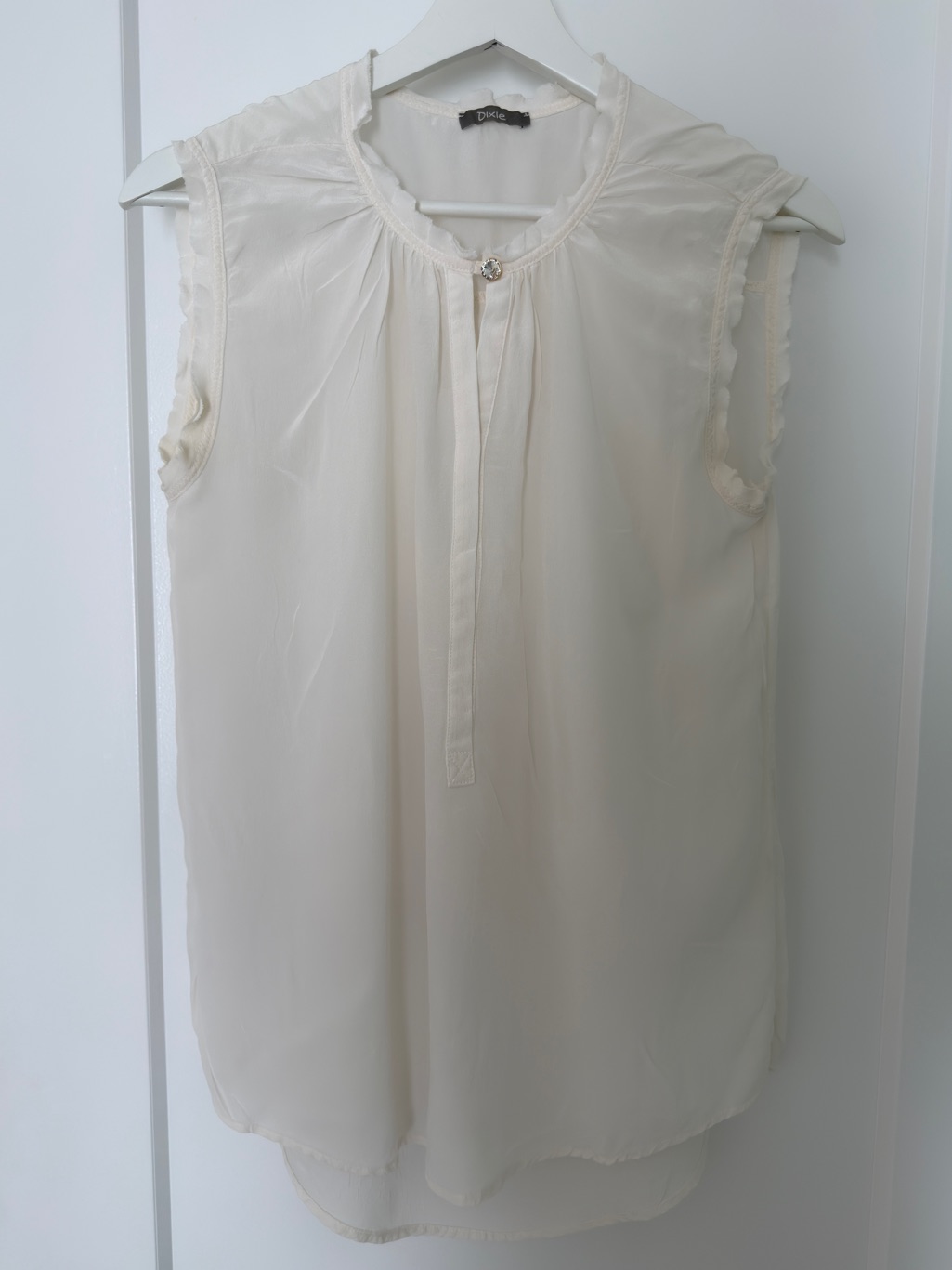Dixie Ivory Sleeveless Ruffle Blouse Size Small Romantic Sheer Top